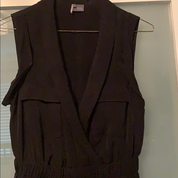 Black jumper - Picture 3 of 3